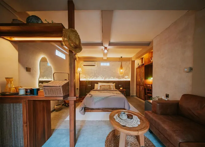 Earthy Cave Retreat At Bond Cave Near Canggu Apartment *