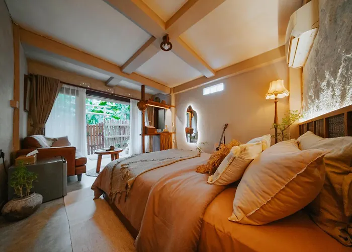 Earthy Cave Retreat At Bond Cave Near Canggu * Badung (Bali)