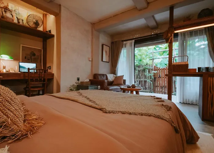 Apartment Earthy Cave Retreat At Bond Cave Near Canggu