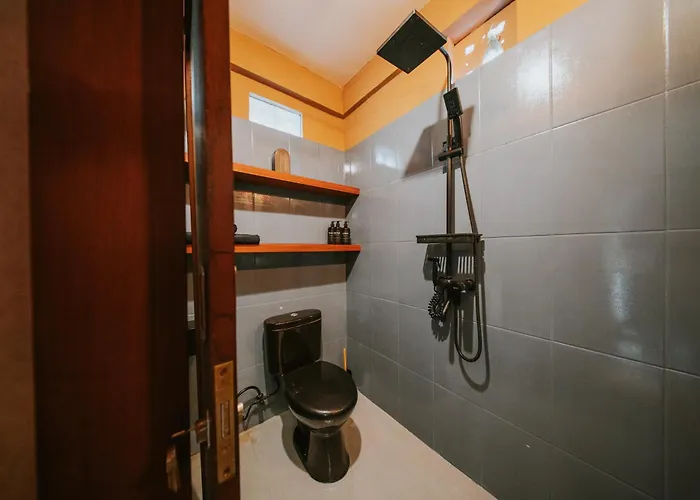 Apartment Earthy Cave Retreat At Bond Cave Near Canggu *