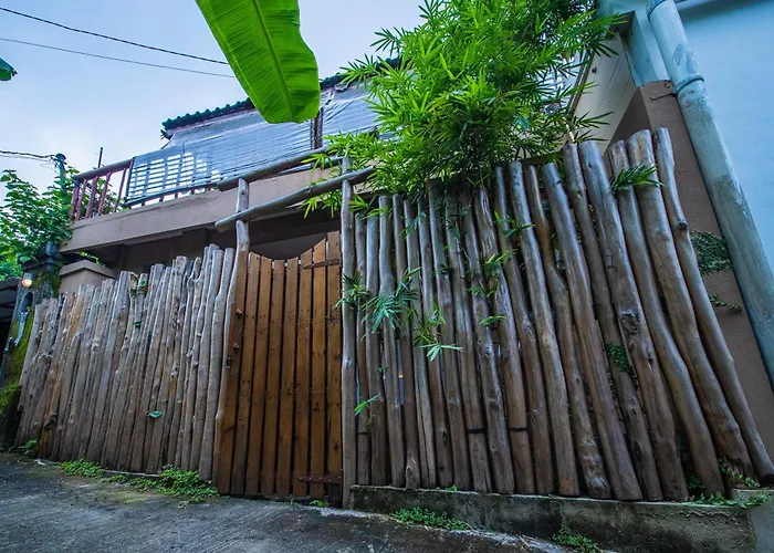 Apartment Earthy Cave Retreat At Bond Cave Near Canggu